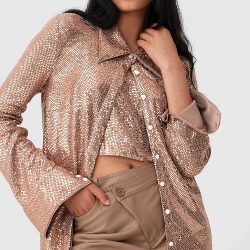 C/MEO Collective After Dark Sequin Blouse Shirt Rose Gold NWT Size Medium 6